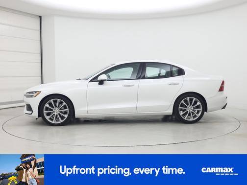 2021 Volvo S60 T5 Momentum
