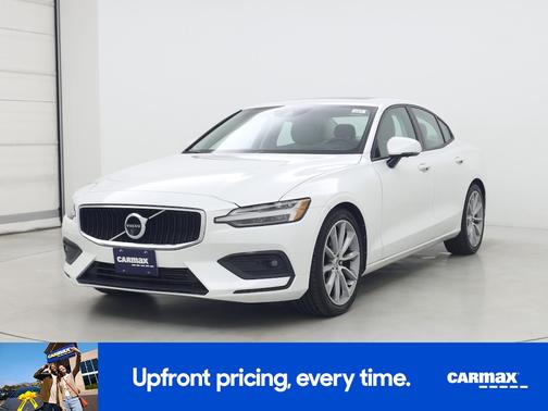 2021 Volvo S60 T5 Momentum