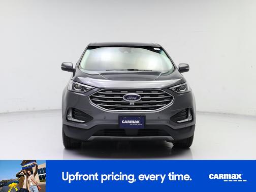 Gray 2022 Ford Edge Titanium