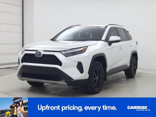 White 2024 Toyota RAV4 Hybrid SE