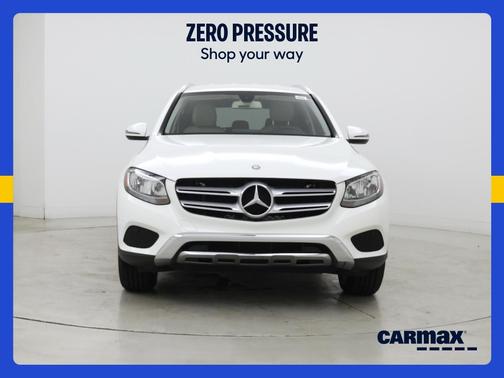 White 2017 Mercedes-Benz GLC 300