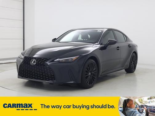 2024 Lexus IS 300