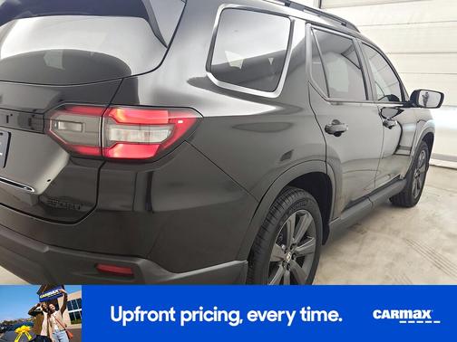 Black 2025 Honda Pilot Sport