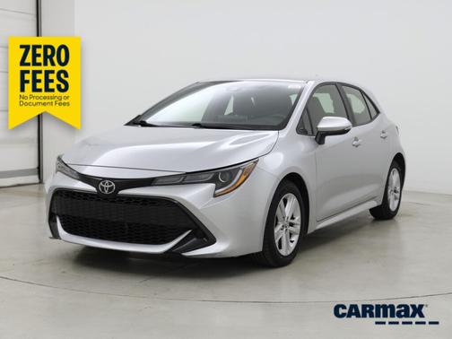 Silver 2022 Toyota Corolla Hatchback SE