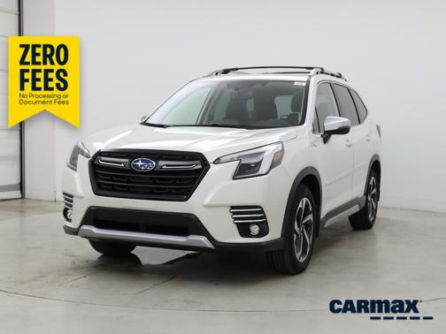 White 2022 Subaru Forester Touring