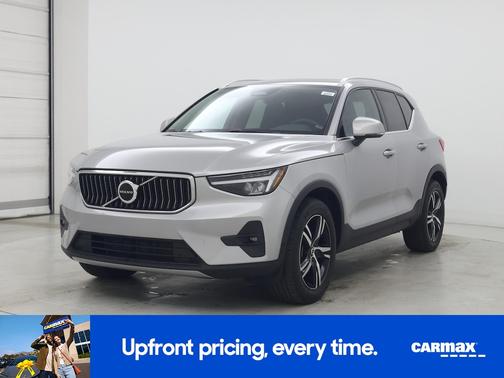 Gray 2023 Volvo XC40 B5 Plus Bright Theme