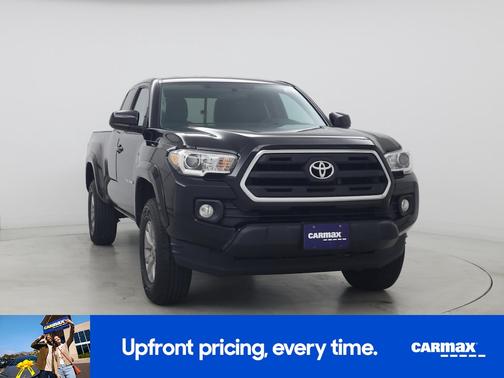 2016 Toyota Tacoma SR5