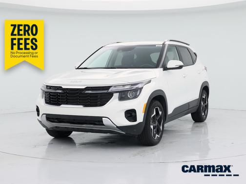 White 2025 Kia Seltos S