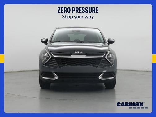 Gray 2024 Kia Sportage LX