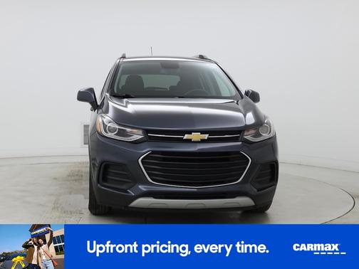 Gray 2022 Chevrolet Trax LT