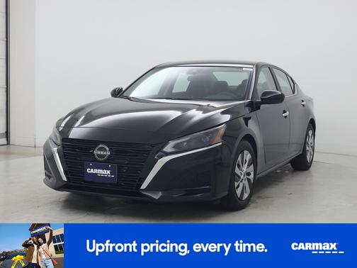 Black 2023 Nissan Altima S