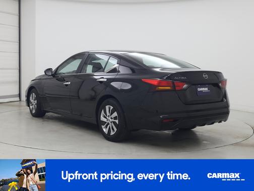 Black 2023 Nissan Altima S