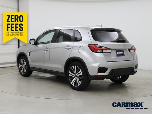 Silver 2025 Mitsubishi Outlander Sport SE