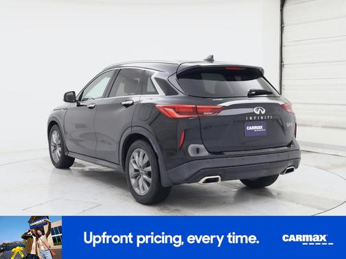 Black 2021 INFINITI QX50 Luxe