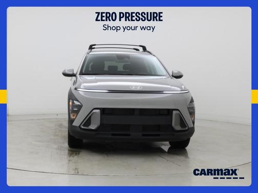 Gray 2024 Hyundai KONA SEL