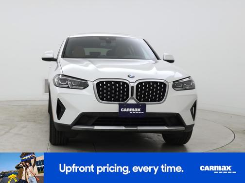 White 2023 BMW X4 XDrive30i