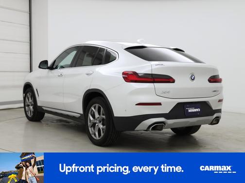 White 2023 BMW X4 XDrive30i