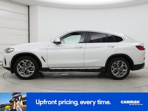 White 2023 BMW X4 XDrive30i
