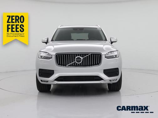 Silver 2022 Volvo XC90 T5 Momentum