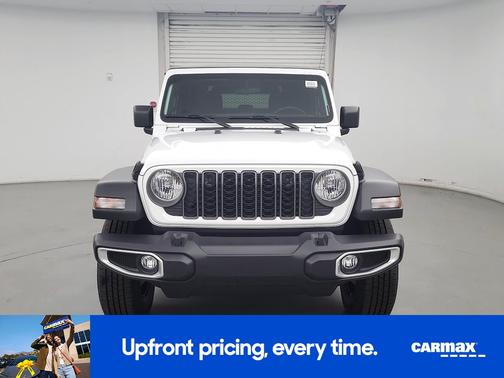 White 2025 Jeep Gladiator Sport