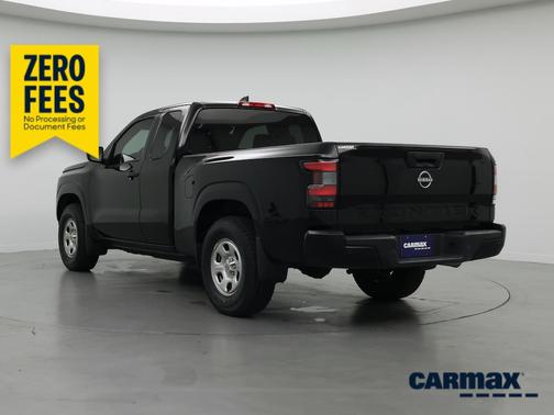 Black 2022 Nissan Frontier S