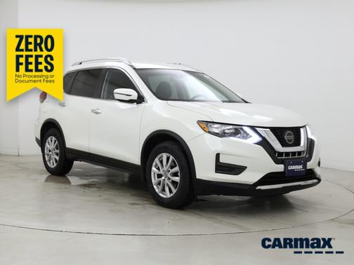 White 2020 Nissan Rogue SV