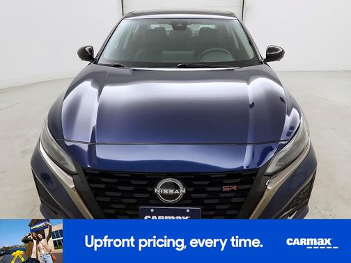 2023 Nissan Altima SR