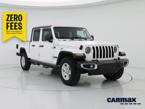 White 2022 Jeep Gladiator Sport S