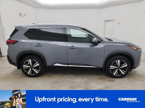 Gray 2023 Nissan Rogue SL