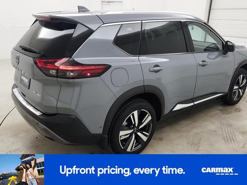 Gray 2023 Nissan Rogue SL