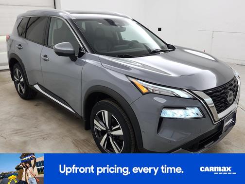 Gray 2023 Nissan Rogue SL