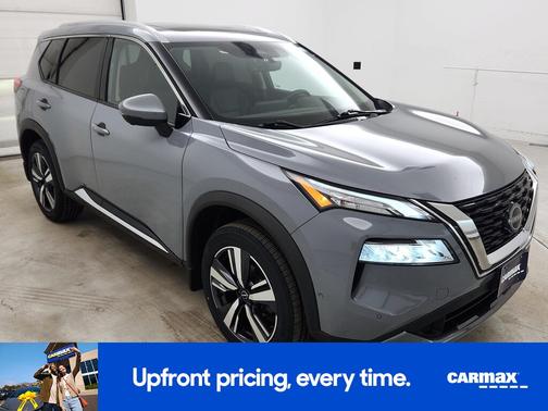 Gray 2023 Nissan Rogue SL