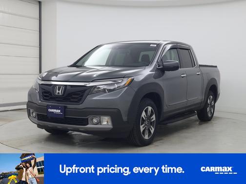 Gray 2017 Honda Ridgeline RTL-E