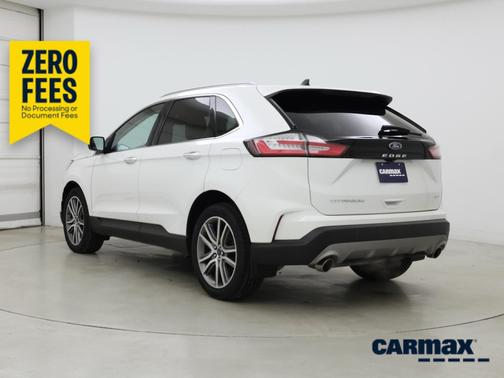 White 2022 Ford Edge Titanium