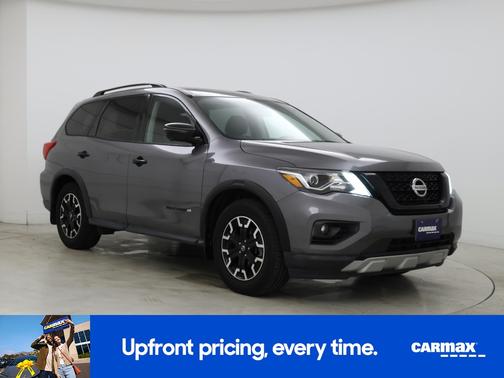 Gray 2019 Nissan Pathfinder SV