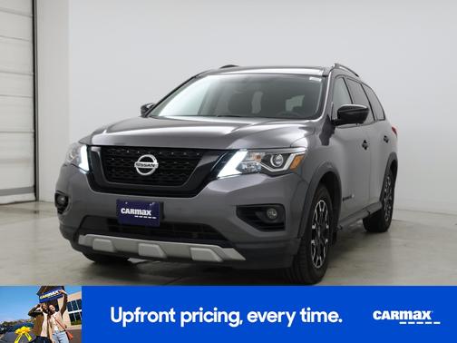 Gray 2019 Nissan Pathfinder SV