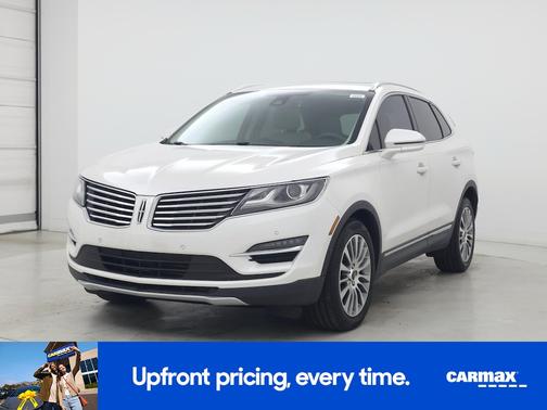 White 2017 Lincoln MKC Reserve