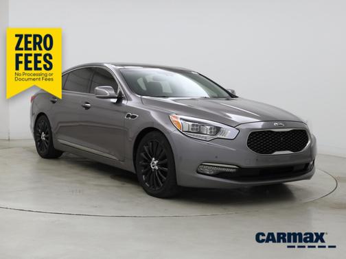 Gray 2015 Kia K900 Luxury