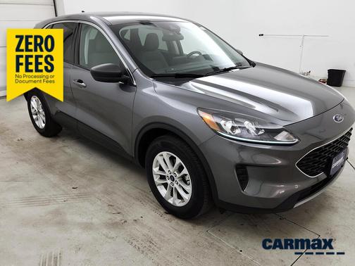 Gray 2022 Ford Escape SE