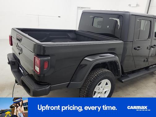 2022 Jeep Gladiator Sport S