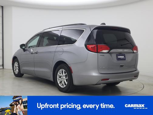 2021 Chrysler Voyager LXI