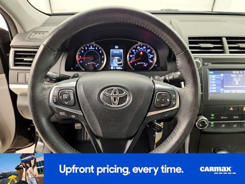 Black 2015 Toyota Camry SE