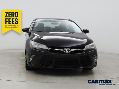 Black 2015 Toyota Camry SE