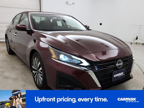 2023 Nissan Altima SV