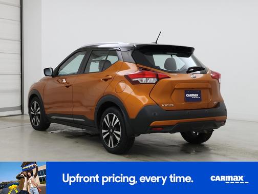 Orange 2020 Nissan Kicks SR