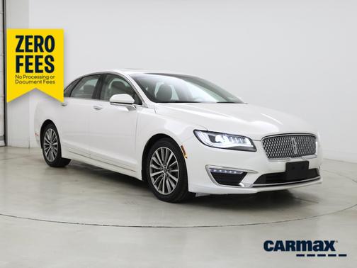 White 2017 Lincoln MKZ Select