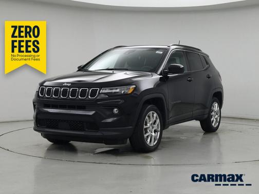 Black 2023 Jeep Compass Latitude Lux