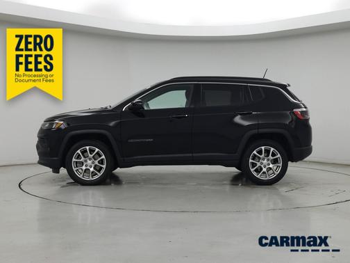 Black 2023 Jeep Compass Latitude Lux