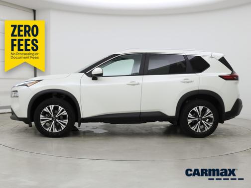 White 2023 Nissan Rogue SV