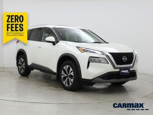 White 2023 Nissan Rogue SV